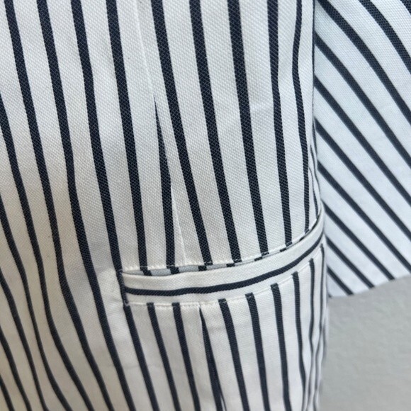 Cabi Size 4 White Navy Ticking Stripes Bell Sleeve Blazer 5295 Jacket One Button - Picture 8 of 9